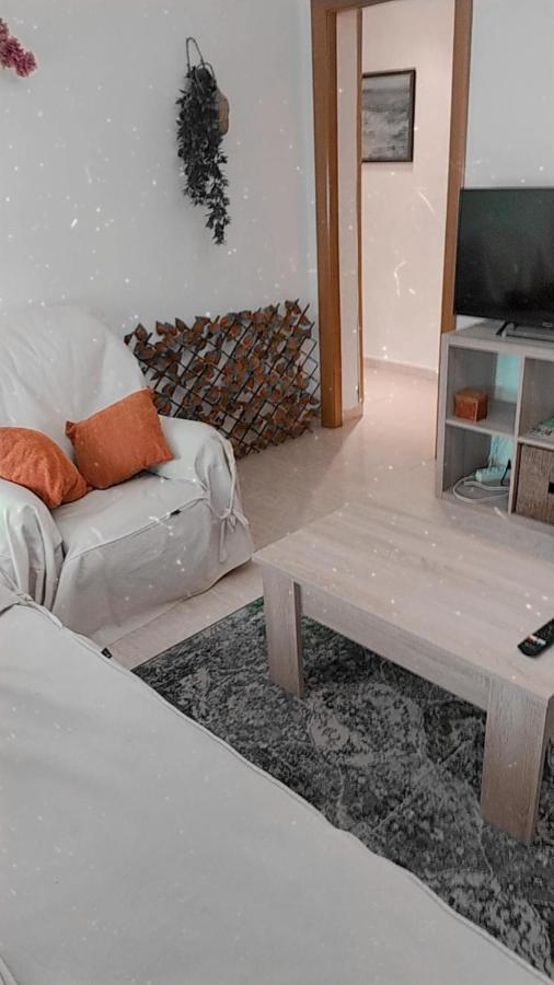 Del Pirineo Apartment *